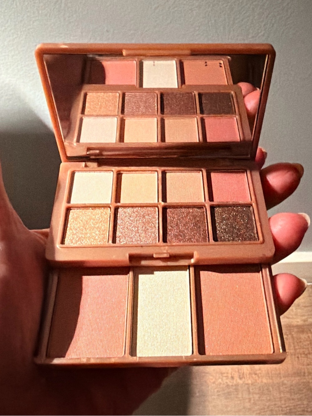 khroma  Peach & Warm Neutral Eyeshadow Palette